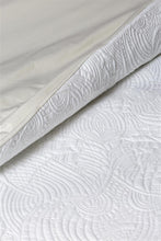 Laden Sie das Bild in den Galerie-Viewer, Dodo Pavone Bettwäsche Set 135x200 von MOOOI