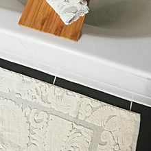 Laden Sie das Bild in den Galerie-Viewer, Devilla Badvorleger ORNAMENT 50x70cm