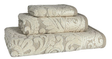 Laden Sie das Bild in den Galerie-Viewer, Jaquard Gästetücher,Handtücher, Duschtücher Devilla